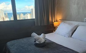 Flat 26º andar com vista para o mar- Próximo ao shopping e à praia de Boa Viagem